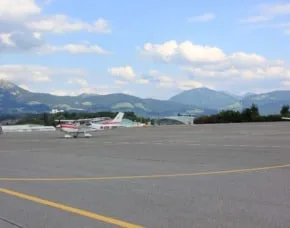 Flugzeug selber fliegen Zell am See