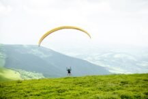 Paragleiten in Österreich: Eine umweltfreundliche Urlaubsaktivität