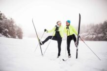 Langlaufen in Österreichs Bergwelt: Die besten Loipen und Tipps